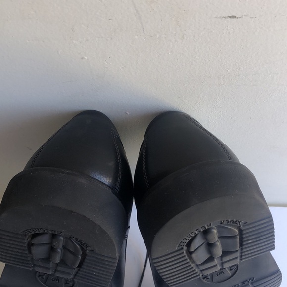 Oxfords_&_Derbys